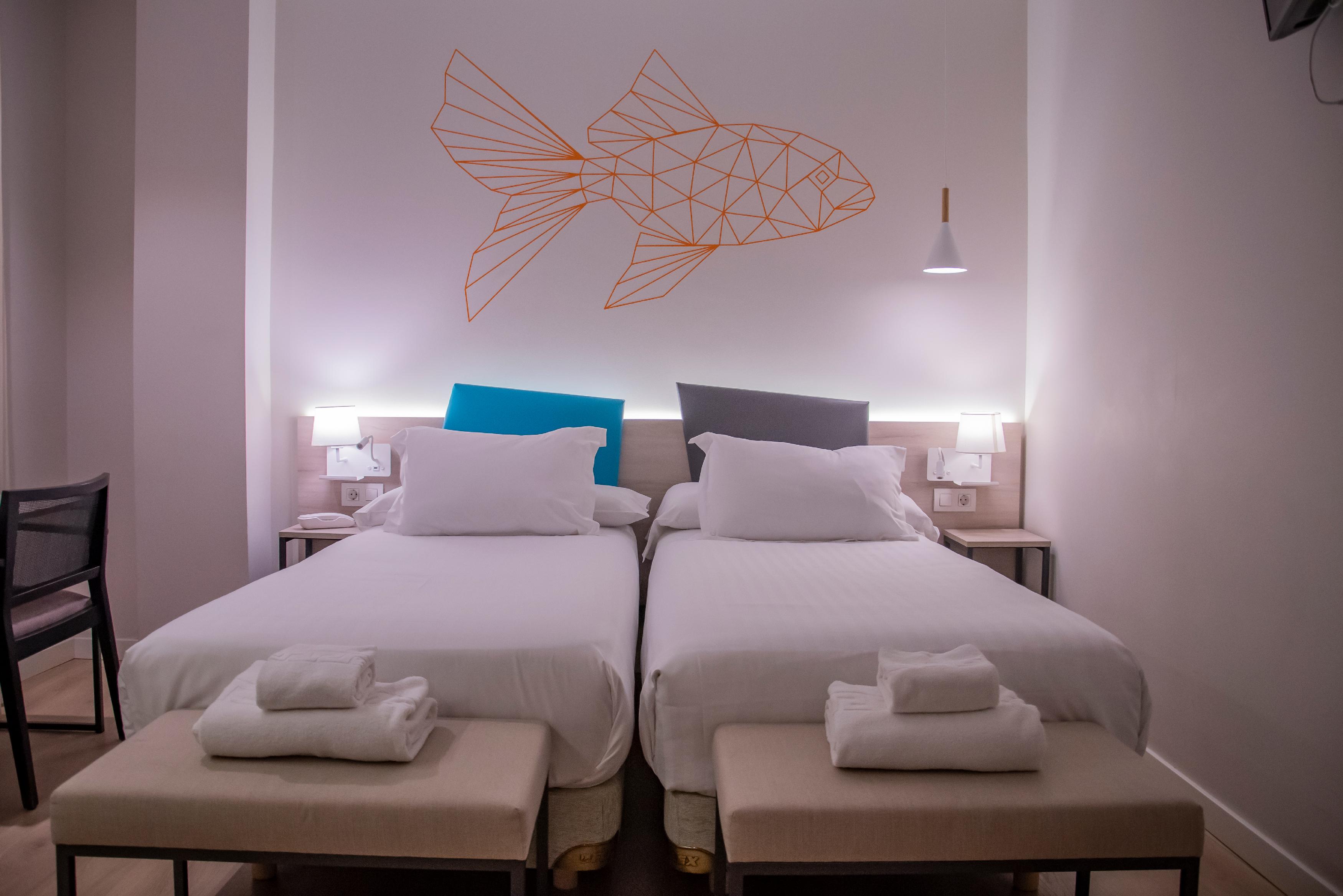 Hotel Mediterraneo Valenza Esterno foto
